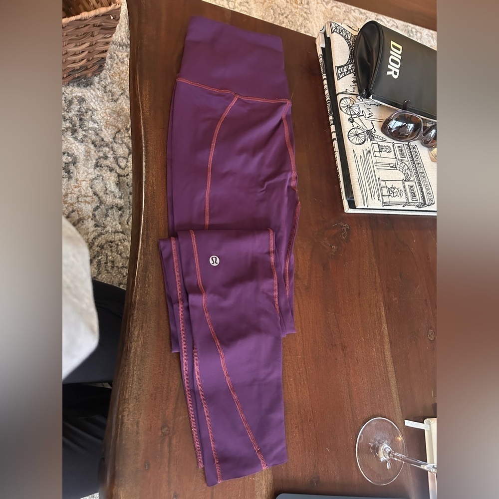 Lululemon Like Nothing HR Tights Sz 4 25” Inseam - Picture 3 of 8